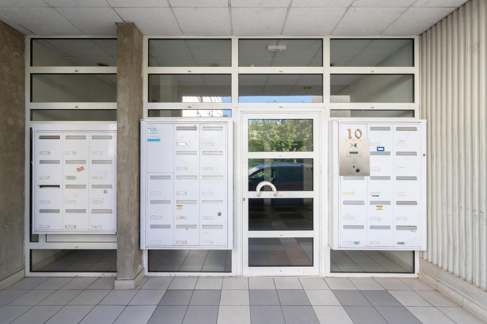 The Cute Sans-Souci Studio Lyon Exterior photo